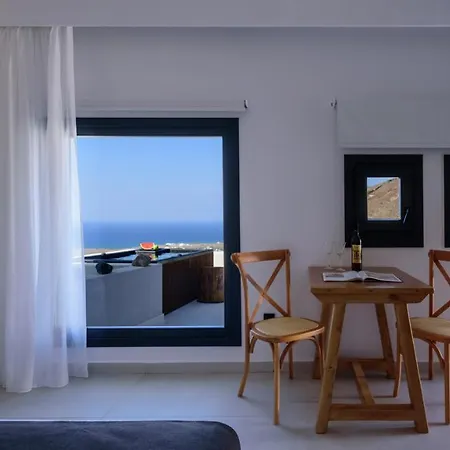 Ryolithos Apartahotel *