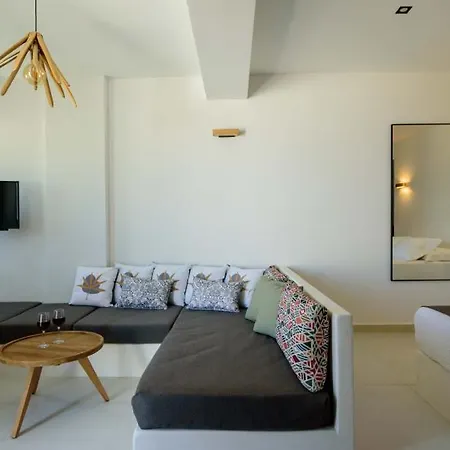 Apartahotel Ryolithos *